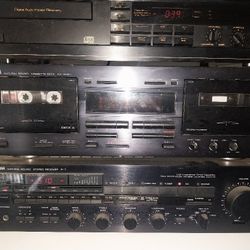 Yamaha Receiver/ Yamaha Dual Cassette Deck /dbx Cd Player 