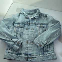 Size 6-7 Denim Jacket For Kids Unisex. In Like New Conditions. White Washed Denim For Boy Or Girl. In Good Used Condition. Pick Up Only In Torrance 