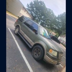 2003 Ford Expedition