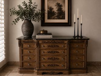 Dresser/credenza/sideboard
