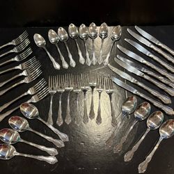 Vintage Oneida Mansfield Amadeus  5pc Stainless Steel Flatware Silverware Service for 8