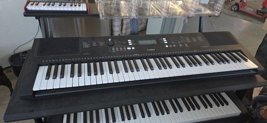 Pianos