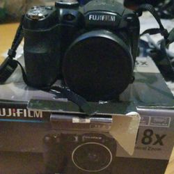 Eenvoud Barmhartig Perforeren Fujifilm Finepix S1800 for Sale in Englewd Clfs, NJ - OfferUp