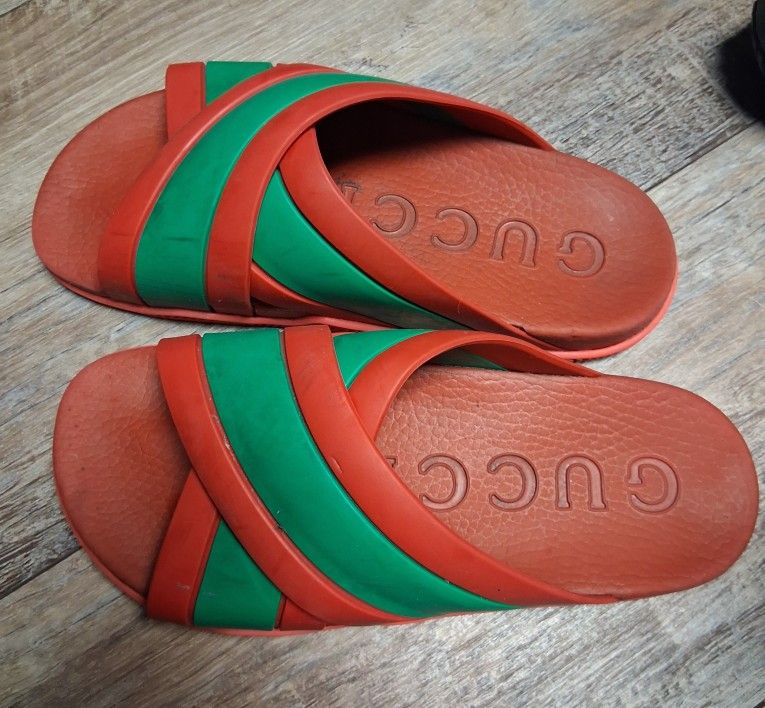 Gucci Rubber Web Slides