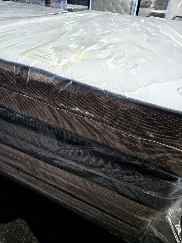 KING SET PILLOWTOP $299 << WITH BOX SPRING