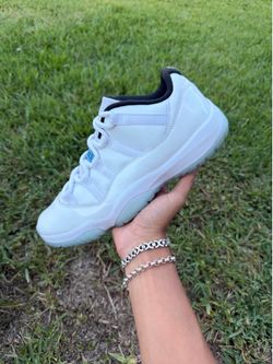 Jordan 11 Low “Legend Blue” Size 8 Men