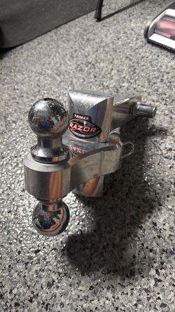 Trimax Razor Hitch