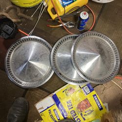 3 Oldsmobile Hub Caps 