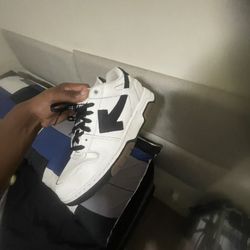 Off White Size 9