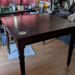 card table w/drawers & built in coasters