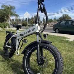 Foldable E-bike 