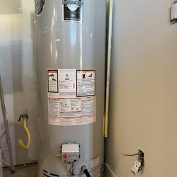 Water Heater - 50 Gallon Natural Gas - Boiling Hot Water