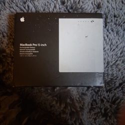 Macbook Pro 15" Rechargeable Battery Replacement