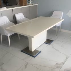 White Lacquered Table 