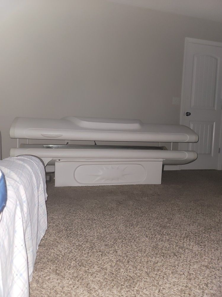 Tanning Bed