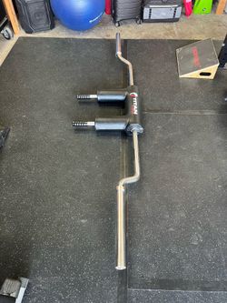 Titan Safety Squat Bar