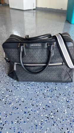 Michael Kors Weekender/Duffle Bag – Excellent Condition