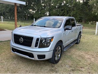 2018 Nissan Titan