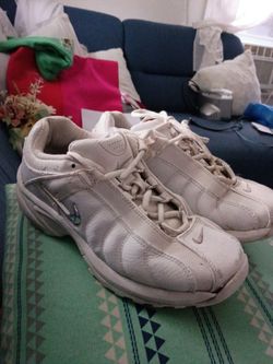 White Nike  size 7