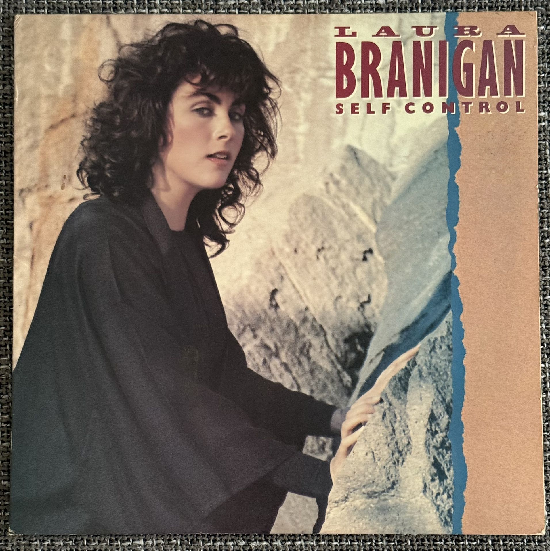 Laura Branigan – Self Control Vinyl, LP Vinyl 1984 VG+/VG+