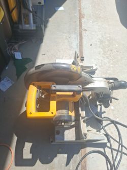 DeWalt Miter Saw