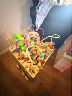 4-1 activity cube from https://offerup.com/redirect/?o=Yi50b3lz