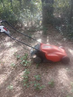 Black n Decker electric mower