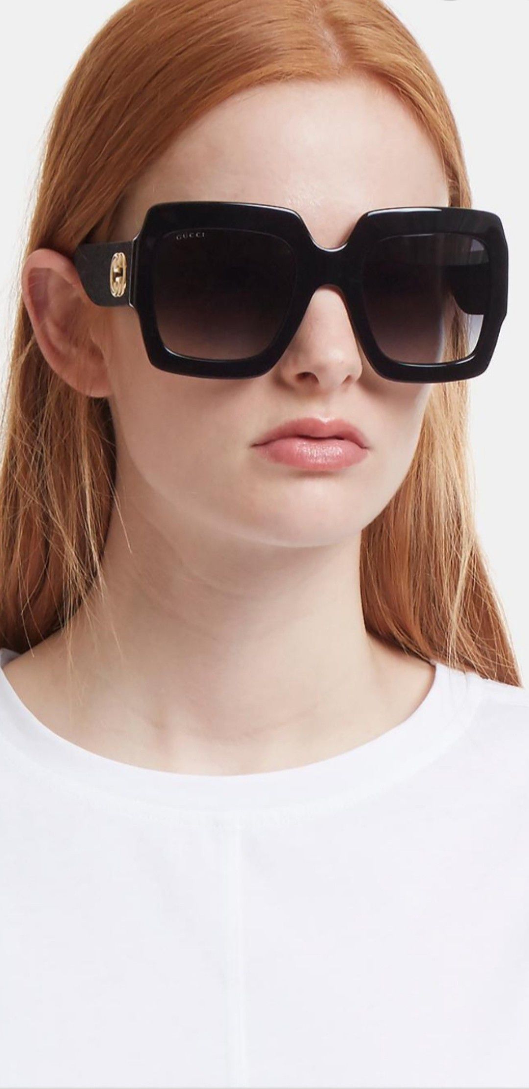 BLACK SLEEK DESIGNER SUNGLASSES - A must have for you sunglasses collection!