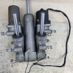 Power trim Suzuki 250 Hp