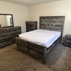 Queen Bedroom Set