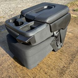 2019-2023 Chevy /GMC Jump seat/ Center Console. Trucks & SUVs. Suburban, Sierra, Silverado, Etc.  