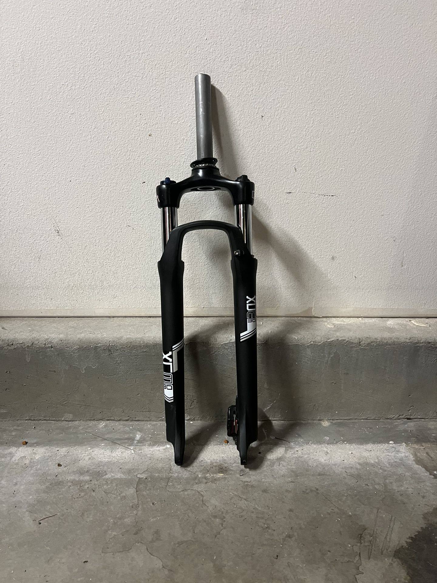 SR Suntour XCM30 MTB FORK 29er