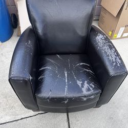 Lounge Chair 