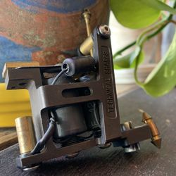technical sharps tattoo machine tattoo gun coil machine in gold shader