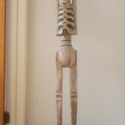 Skeleton Statue 