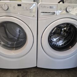 Whirlpool Washer & Dryer Set In White 