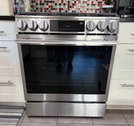 LG Stainless Steel Gas Range