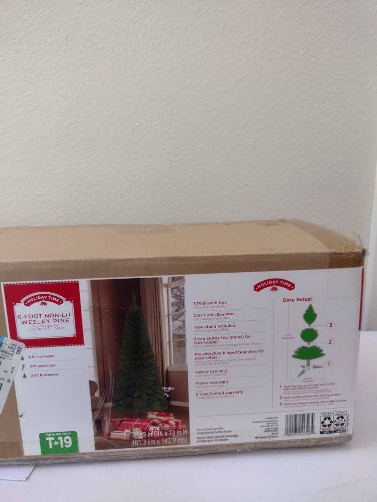 6ft. Artificial Christmas Tree 