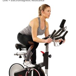 Like new Indoor Cycling bike 