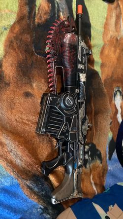 Gears of war replica(meet ups only)