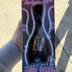 Mookie Betts MR 300 Bobble Head