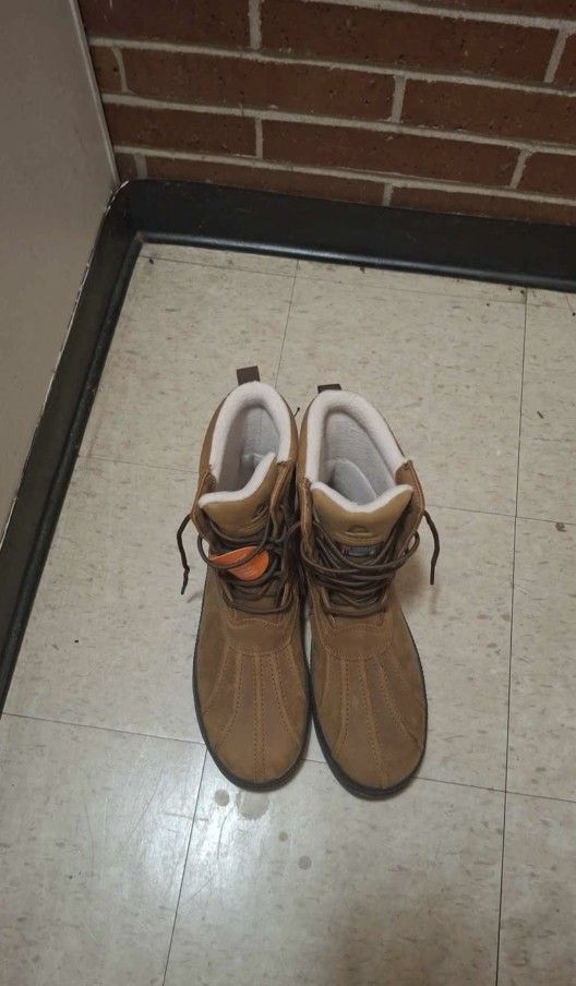 Men Size 10 Winter Boots