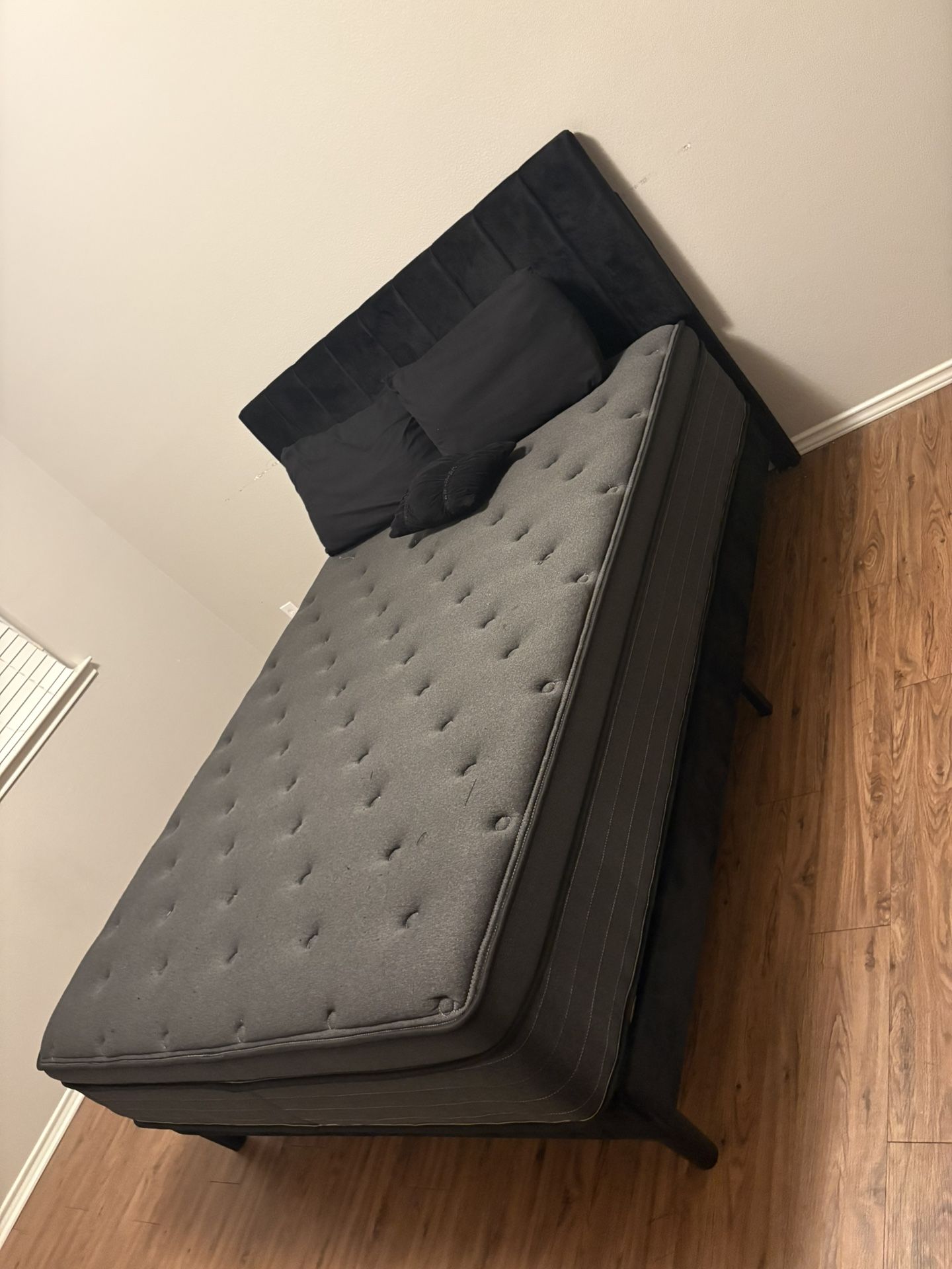 Queen Size Bed