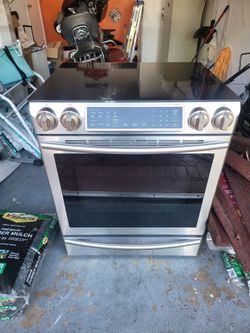 Samsung electric stove by induction