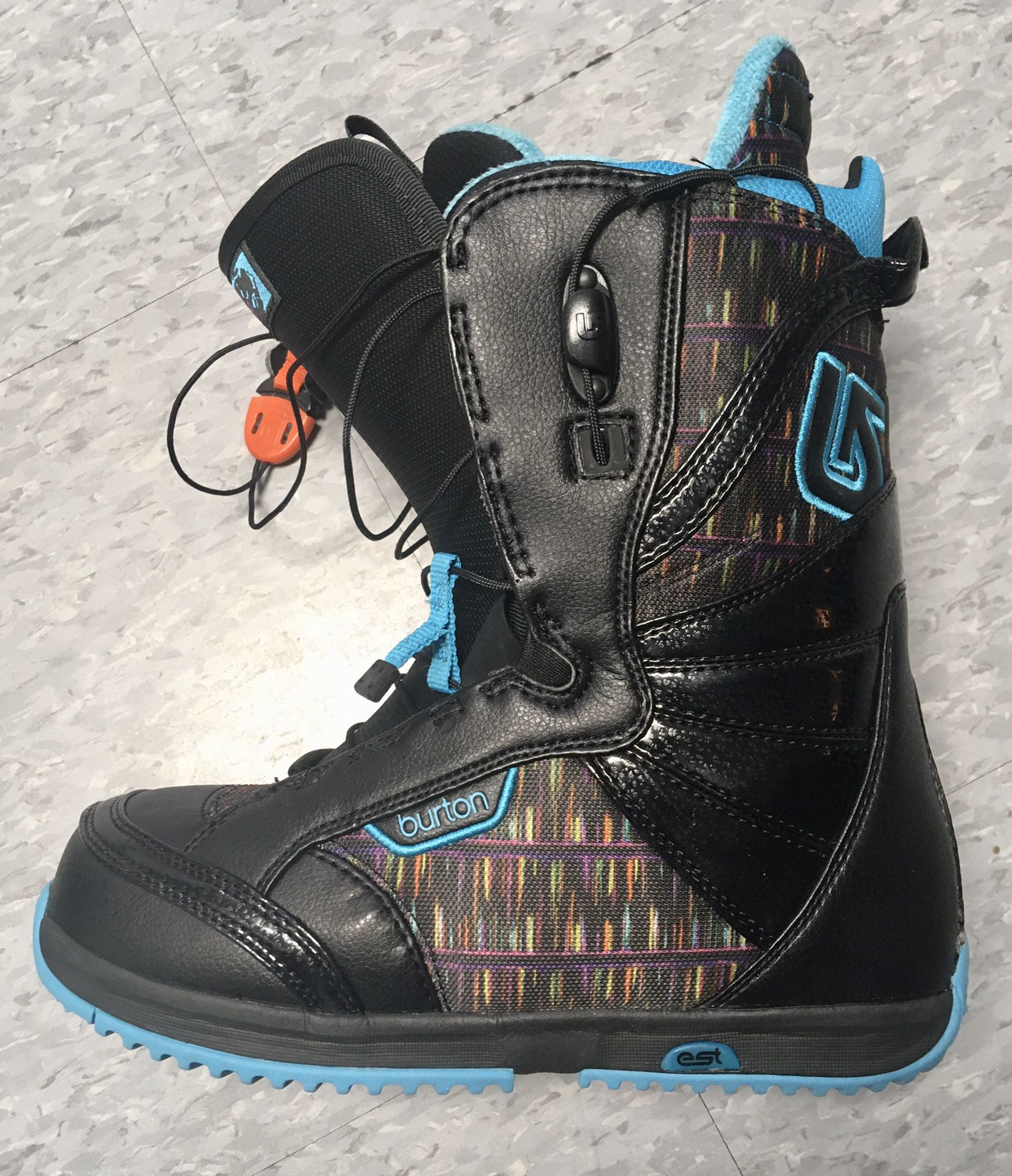 Women’s Burton Bootique Snowboard Boot (size 7.5)