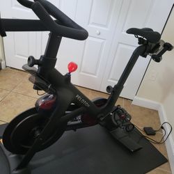 Peloton Bike+