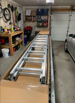 Escalera de 28 ft