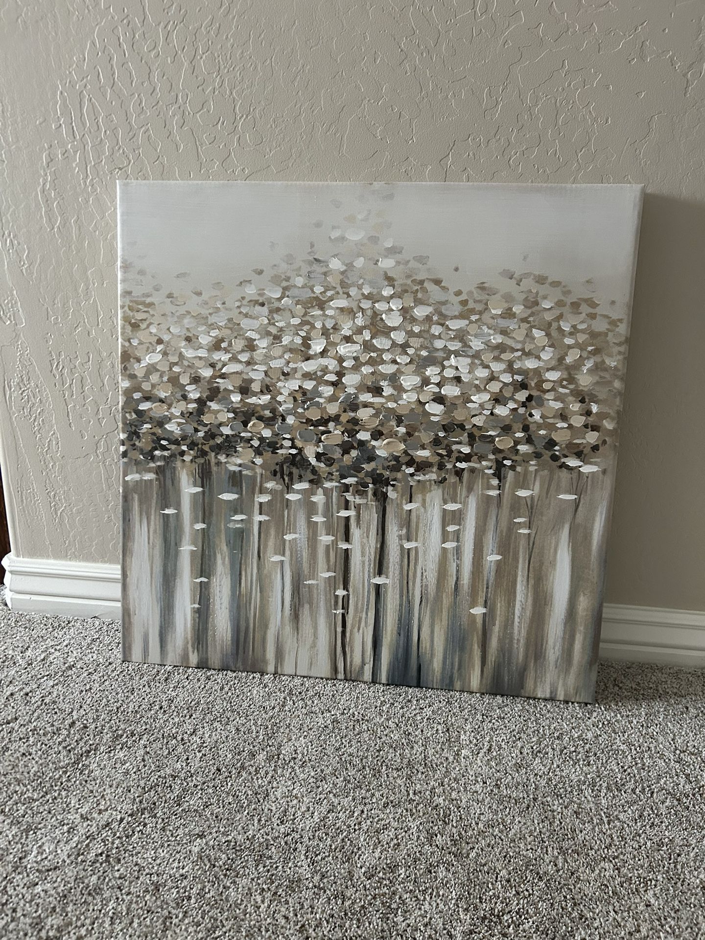 Like new neutral canvas 27" X 27"
