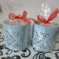 2 Tealight Candle Holders With 4 Tealights Each