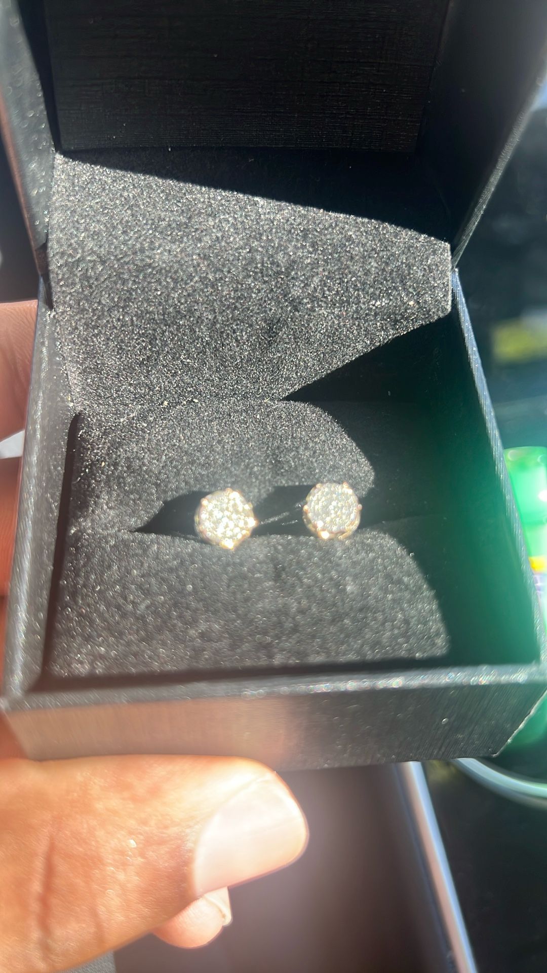 Men's Multi-Diamond Cupped Setting Stud Earrings 1/6 ct tw 10K Yellow Gold